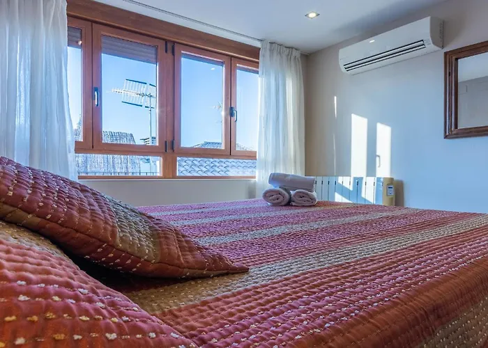 Alfonso Xii Centro Apartment